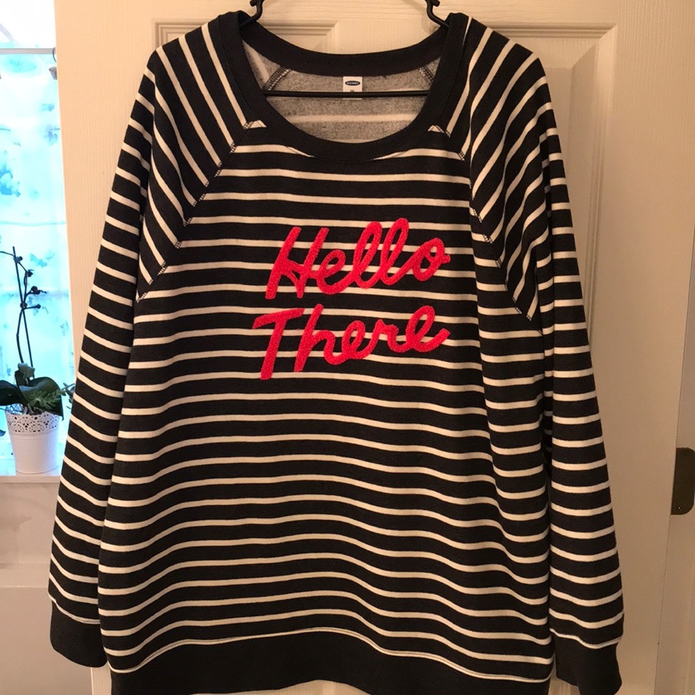 Sweatshirt